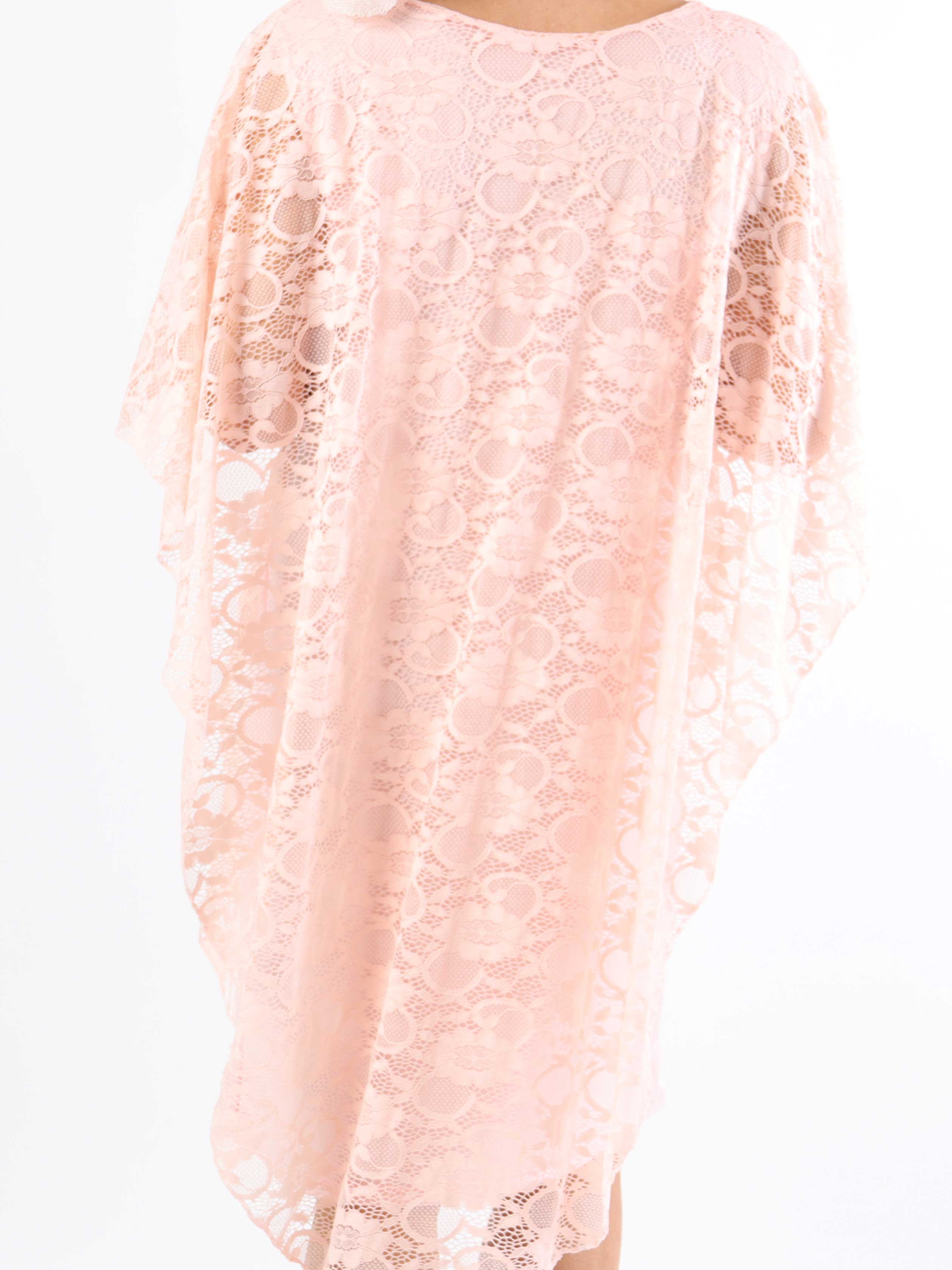 Kenya Lace - Söt tunikaklänning i spets i plusstorlek